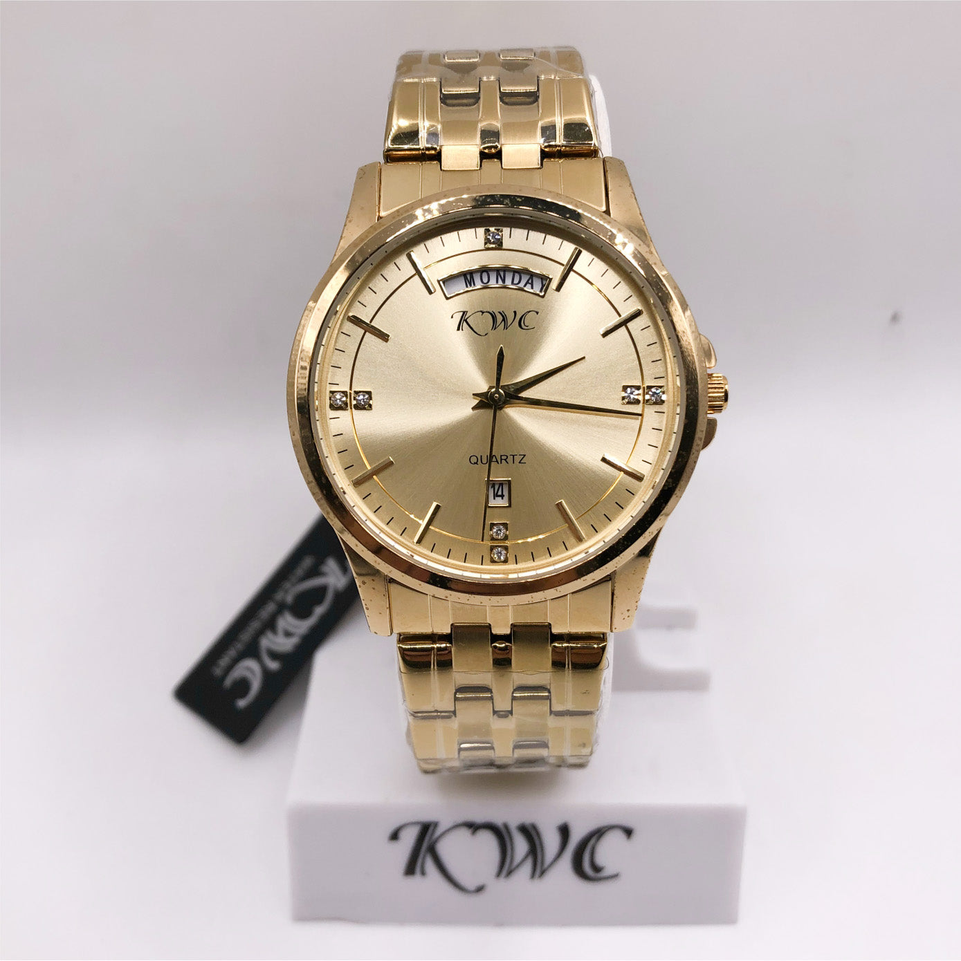 Premium Golden Watch - TC 1