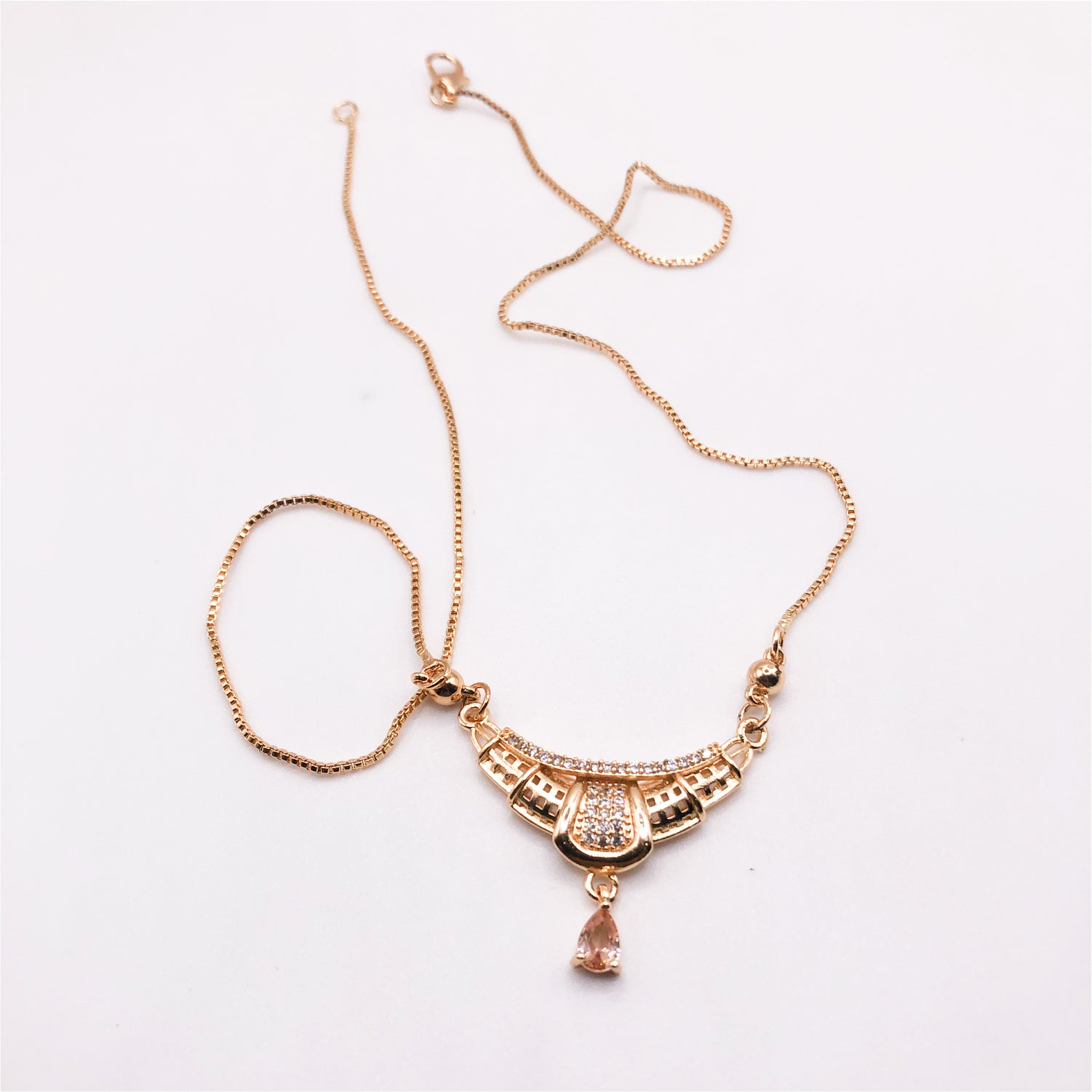 Elegant Gold Neck Chain - TC 08